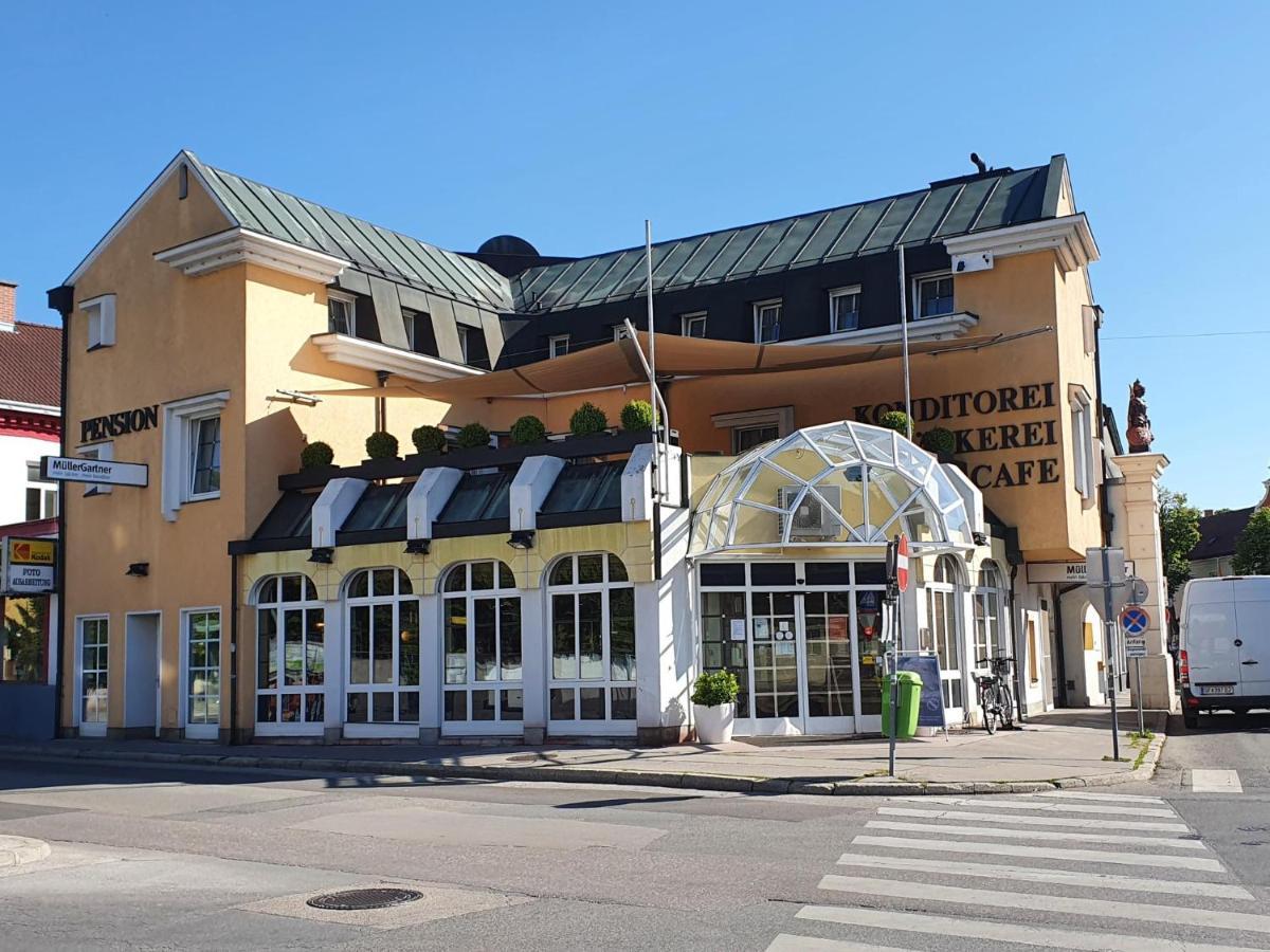 Groß-Enzersdorf Pension Mueller Gartner מראה חיצוני תמונה